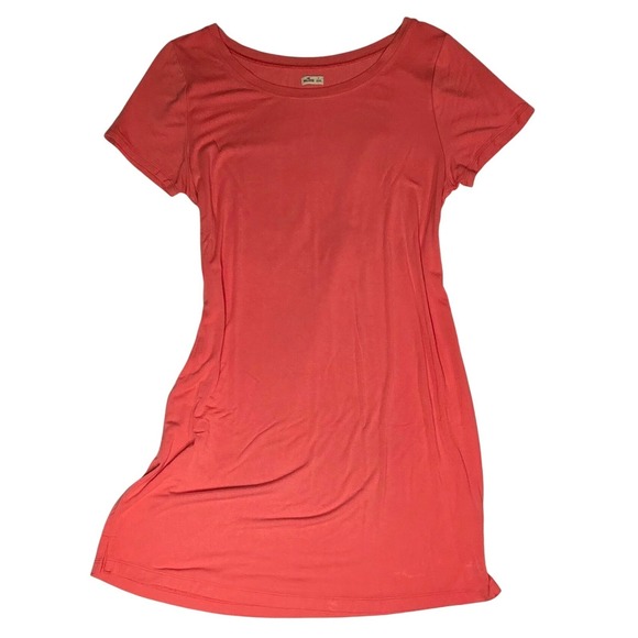 Hollister Dresses & Skirts - Hollister Size S Coral Short Sleeve T Shirt Dress Casual Everyday